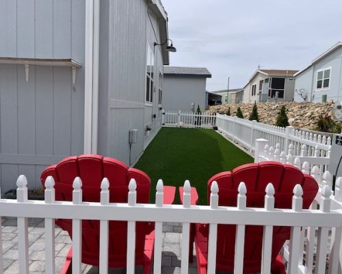 #117N Fenced in yard