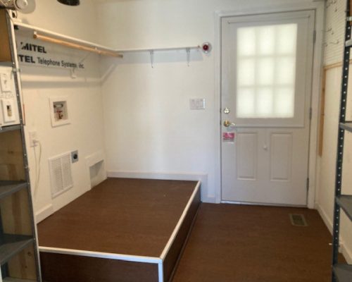 #188 N Large Laundry room with Hook ups