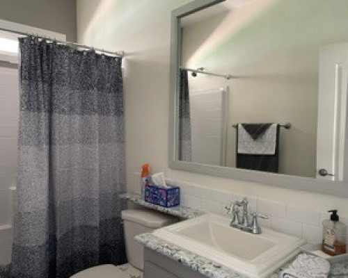 #28N Guest Bath, Shower over Tub