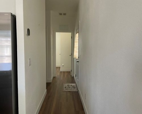 #6N Hallway to Bedroom