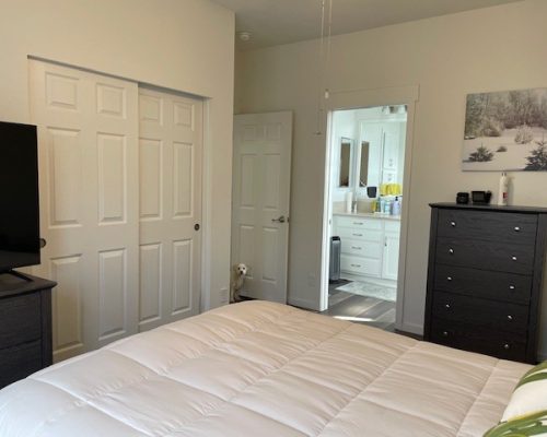 #77N Master Bedroom 1